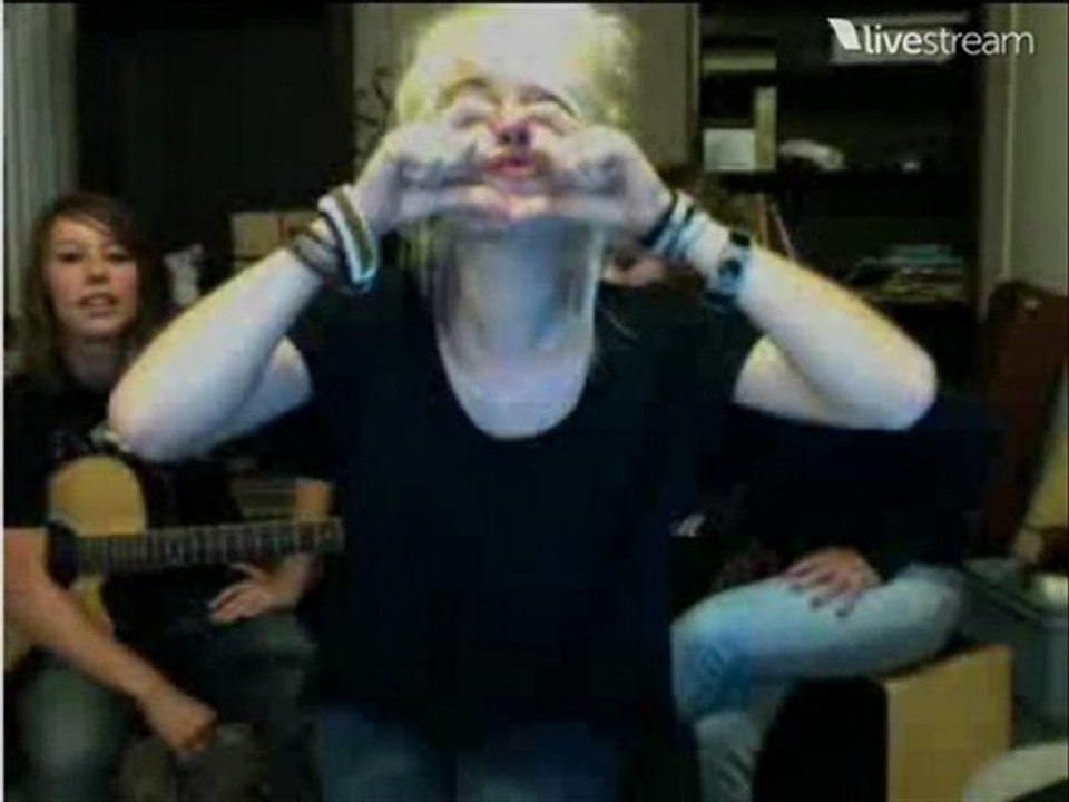 Kinnie Lane,Kin'ups et Eskemo mon bonheur au quotidien (L)