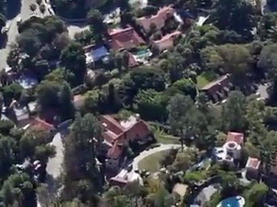 SNTV - Russell Brand Uninvited to People's Choice Awards