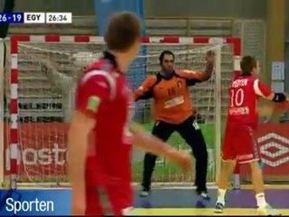 Τρελή εκτέλεση πέναλτι σε αγώνα χάντμπολ