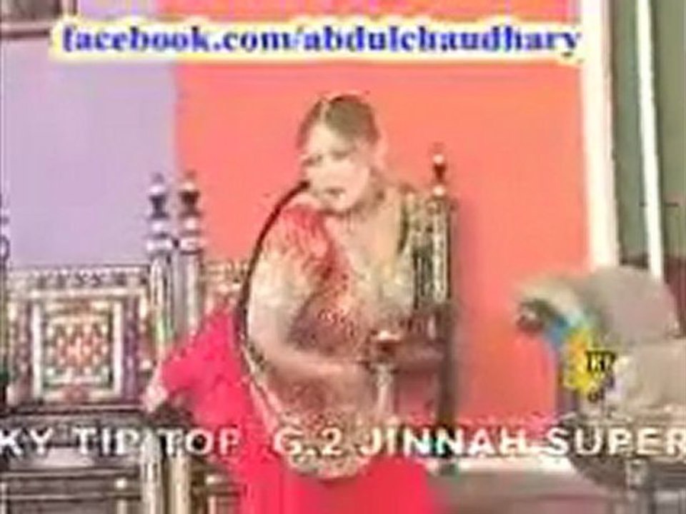 spicy anjuman shahzadi mujra 26