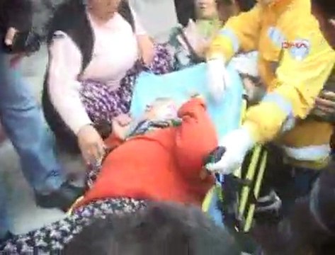 Adana'da Kadın 8. Kattan Atlayıp Ölmek İstedi
