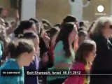 Flash-mob protests segregation of women in... - no comment