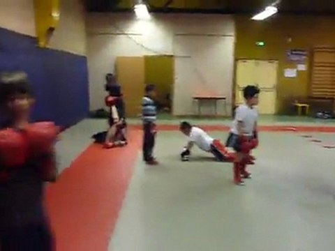 l'entrainement au gymnase colas