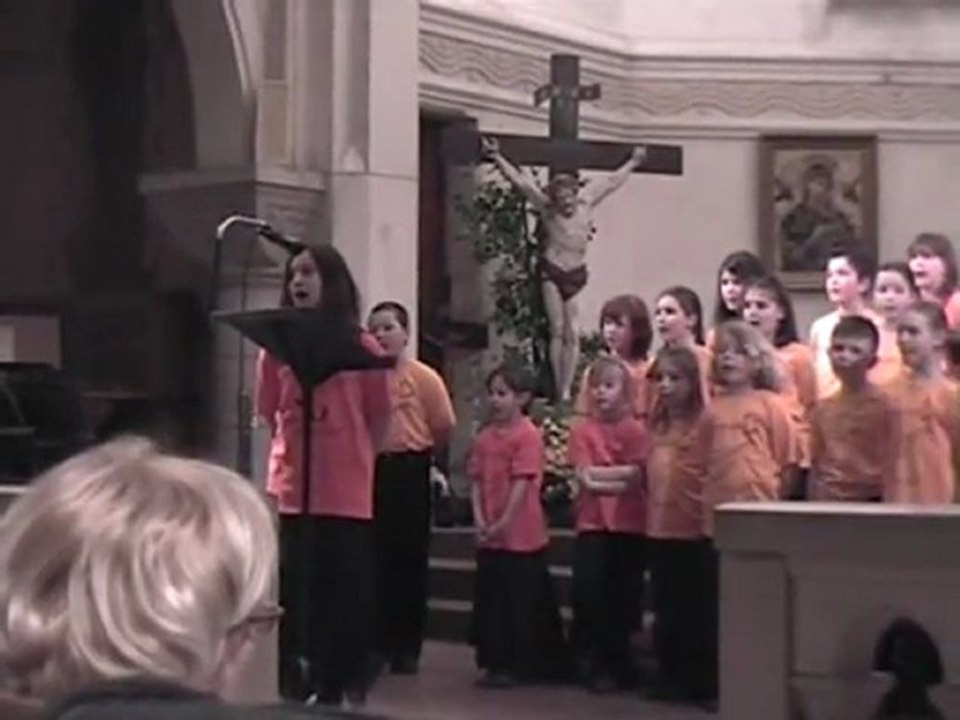 11 ans Les Choristes Caresse sur l'océan_Eglise