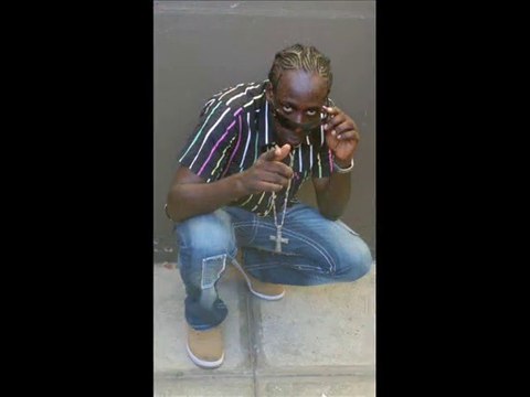 Sentenal Ft Michaela Jack- Wine An Gi Yu (4020 Riddim) Different Medz Entertainment