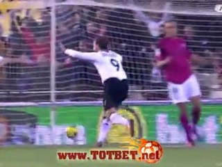Валенсия - Малага (2-0) 18.12.2011