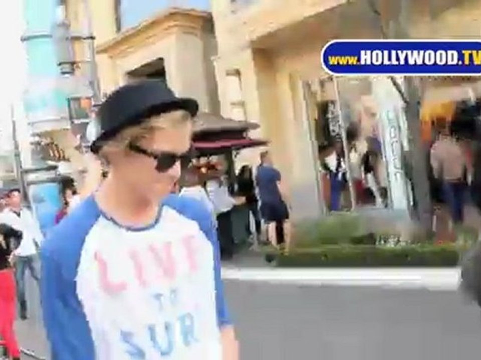 Cody Simpson Graces The Grove