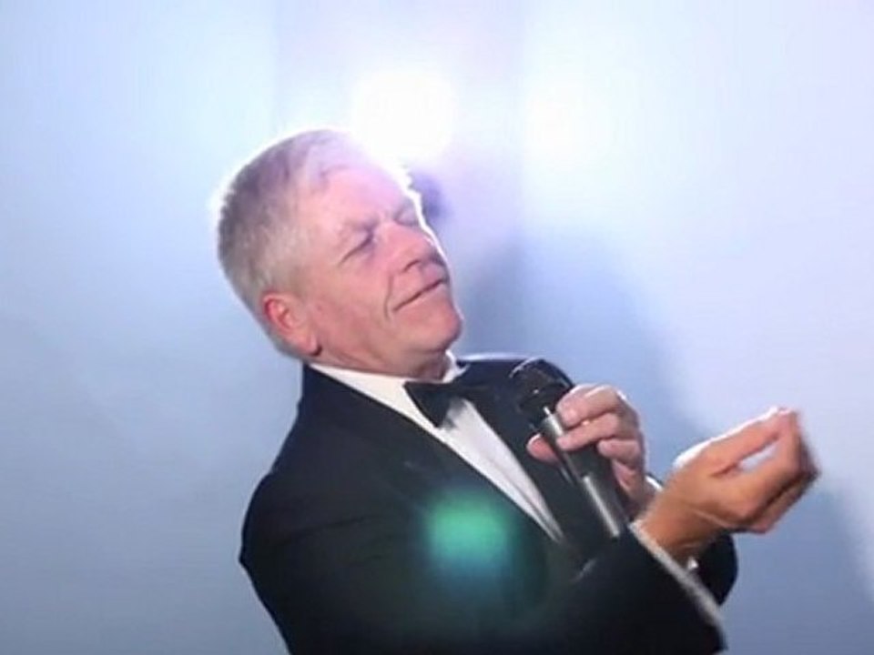 Ottawa Wedding Singer and Musician - Doug Moyle