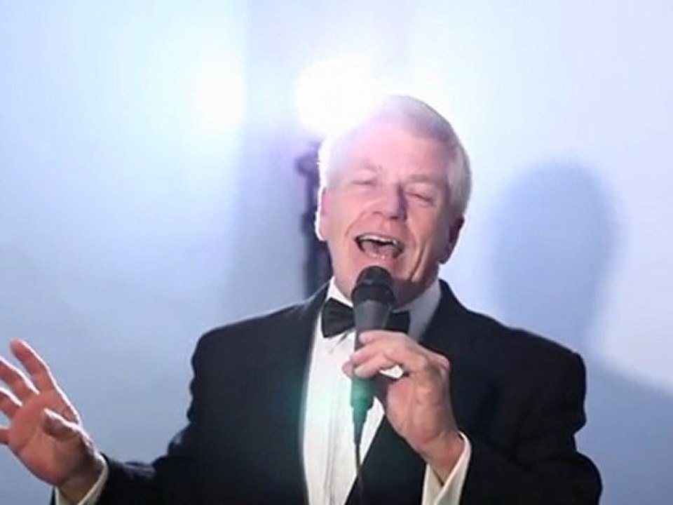 Ottawa Wedding Singer and Musician - Doug Moyle Entertainment