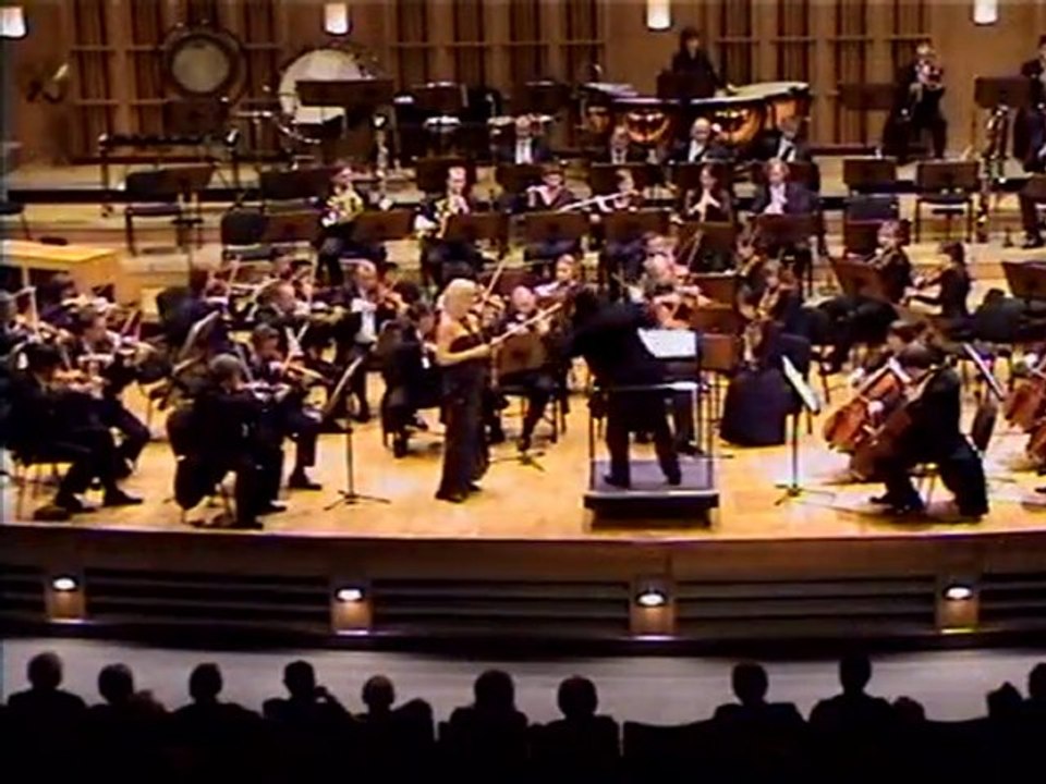 Beata Halska concerto pour violon n° 3 en Si mineur Camille SaintSaëns Vidéo Dailymotion