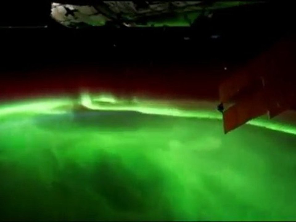 ISS Fly Around The Planet