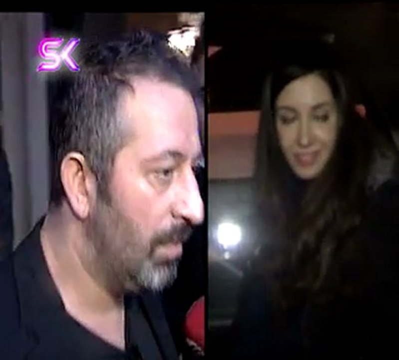 KOMİK ADAM CEM YILMAZ, GECEYARISI, ELİNDE VALİZLE NE YAPIYORDU?