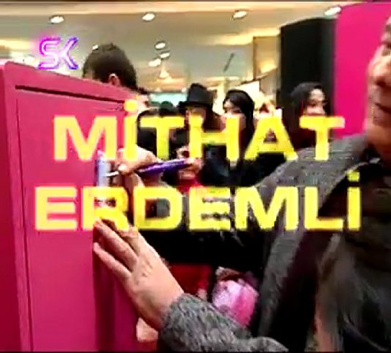 FOX'UN ANKARA'DAKİ ETKİNLİĞİNDE İZDİHAM YAŞANDI