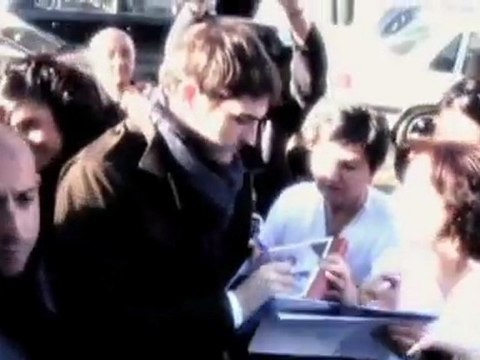 Deportes: Casillas: En Navidades yo también como polvorones
