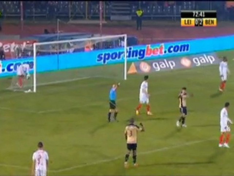 Benfica klettert an die Spitze