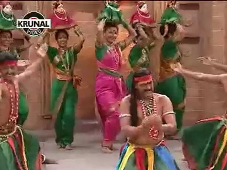 Navratri Devotional Songs - Aai Lavi Chandani Utana - Mazi Mahalaxmi Aai Bholi (Koradichi)