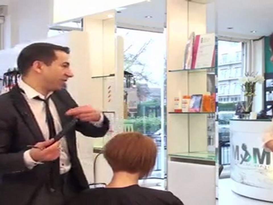 Razor Cutting: How To Cut Hair To Handle Layers and Weight