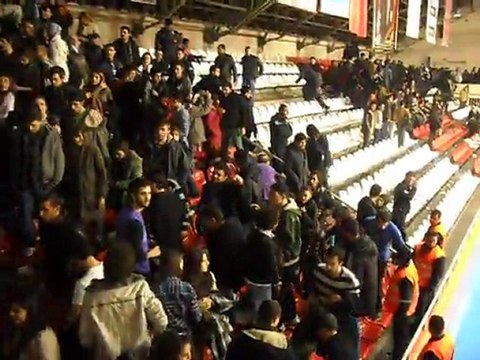 mersin bşb-hacettepe basketbol maçı 08 ocak 2012