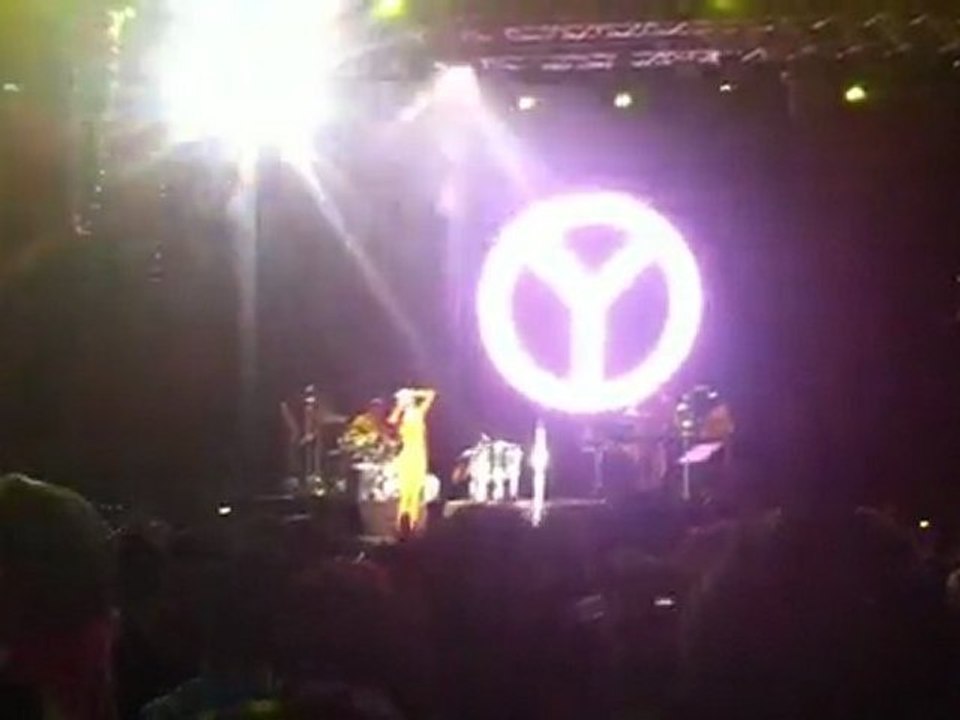 Yelle Summer Sonic 2011