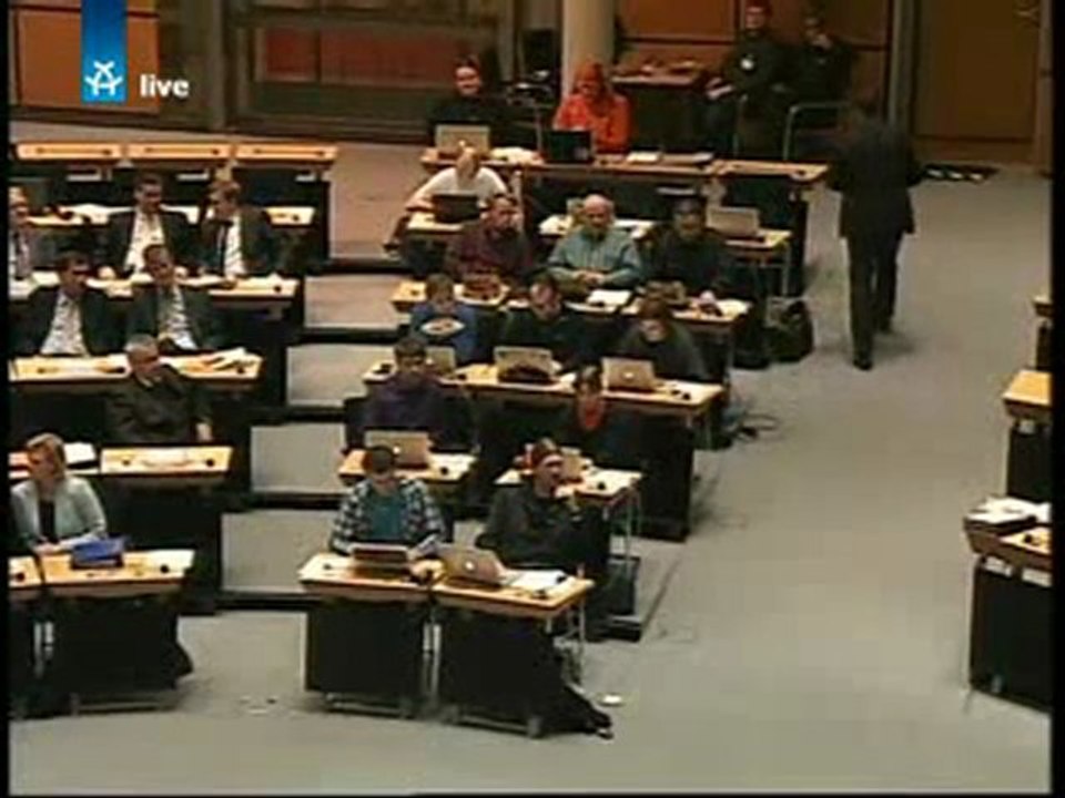 Abgeordnetenhaus - Piratenpartei 2 Christopher Lauer zur Regierungserkla rung 12.1.2012