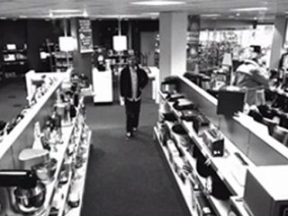 Pub TV LG - Le vol de télévision en magasin