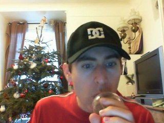 Wiwi égratigne "runnin' (dying to live)"