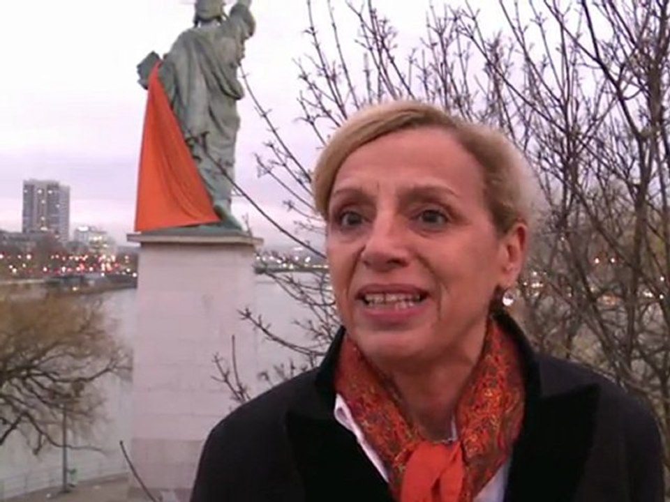 Dix ans de Guantanamo: manifestation d'Amnesty à Paris