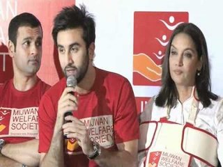 Descargar video: Ranbir Kapoor & Shabana Azmi At 'Mijwan Welfare Society' Press Meet