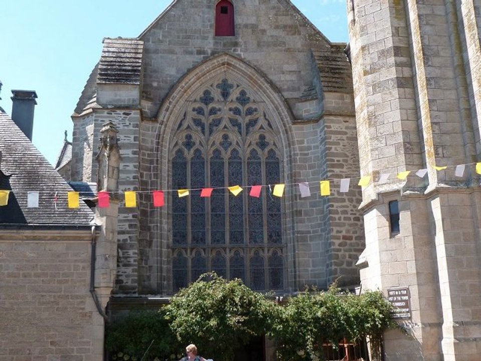 BASILIQUE DE JOSSELIN MORBIHAN musique AVE MARIA