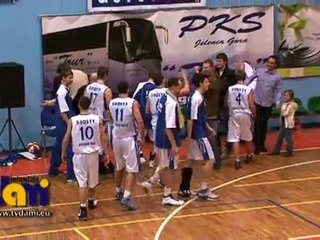 Buzzer Beater Józefowicza