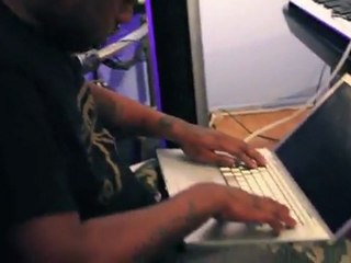 Yung Walt feat Nipsey Hussle "Hold Up" (Studio Performance Footage)