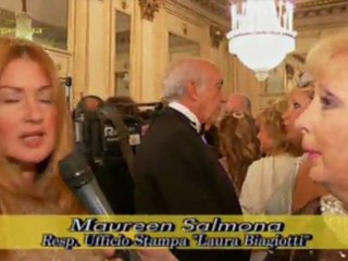 Télécharger la video: ALLA SCALA CON COPERTINA (2)