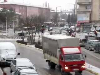 Seydişehir'de caddeler göle döndü