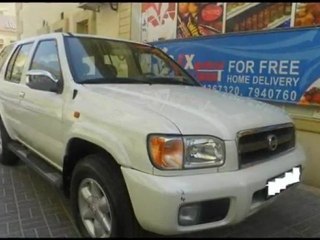 Nissan Pathfinder 2005-White for sale in Qatar