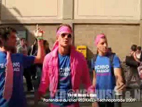 Nico Dimitrio & TO@NE Radio - Technoparade 2009 - Char REDKATZ IMMERSION (partie 2)