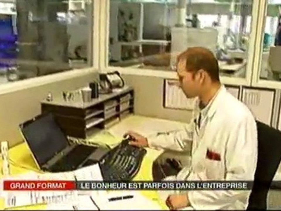 Le bonheur est parfois dans l'entreprise - JT France 2 - 08 jan 2012 - 20h