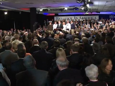 Romney wins New Hampshire, blasts Obama