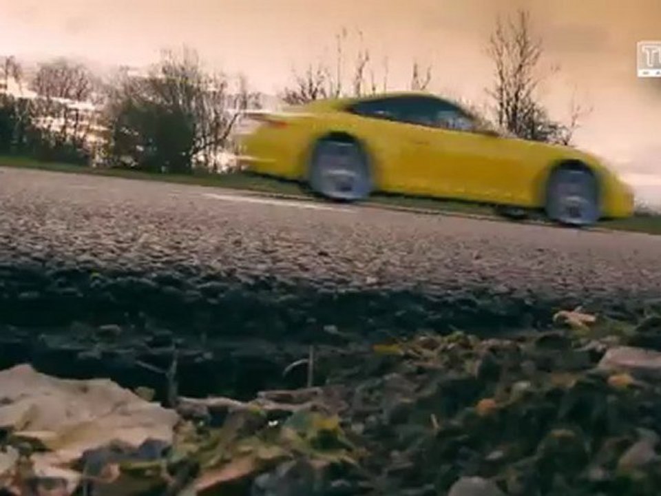 Nouvelle Porsche 911 en drift sur Silverstone