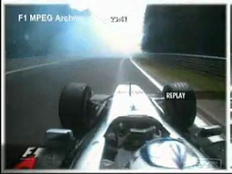 Spa 2002 Kimi Räikkönen driving though fog