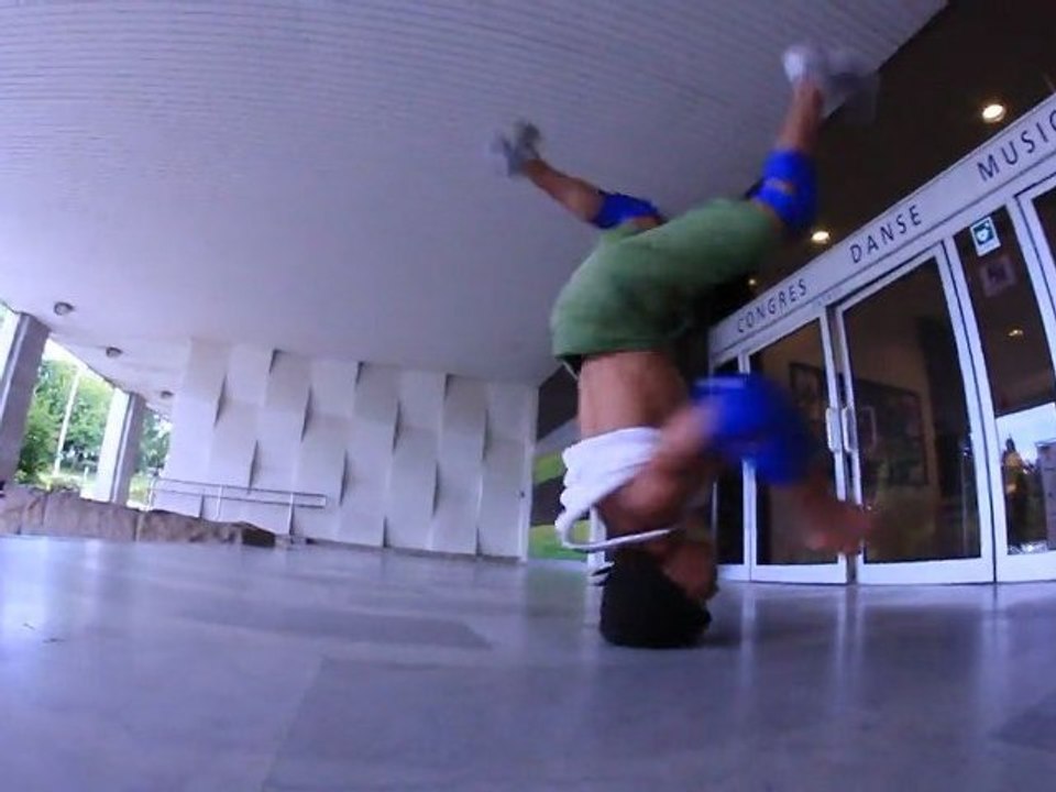 Bboy Daniel Head Spin