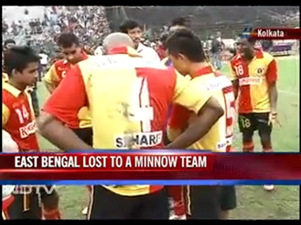 Angry fans lock East Bengal players inside the ground after defeat