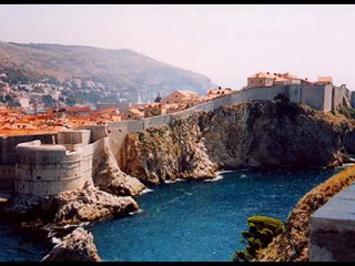 POLETJELE BIJELE VILE TEREZA KESOVIJA