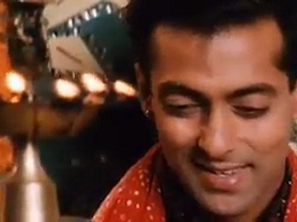 NADEGE COOL Aankhon Ki Gustakhiyan-Hum