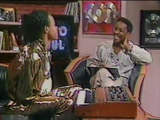 Roger Troutman on The Talkbox [Video Soul - 1987]