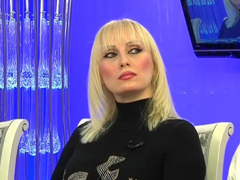 Yeni Asır Gazetesi'nden Hüseyin Kocabıyık Adnan Oktar bugün İngiltere'de en çok konuşulan isimlerden biri diyor.