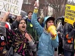 Hundreds protest Guantanamo outside White House.