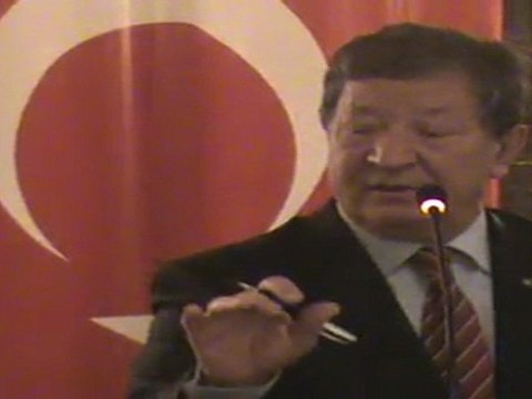 8- (09.01.2012) - Türkiye Muhasebe Uzmanları Derneği, İstanbul Vergi Dairesi Başkanı Mustafa DAKIN' ı Konuk Ederek, İstanbul Vergi Dairelerinden Beklentilerini Dile Getirdiler.