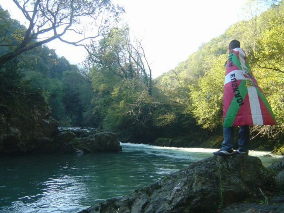 Fin octobre debut novembre - Emilie UTHURRY