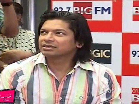 VIDIYA BALAN AT 92.7 BIG FM FOR BIG STAR AWARD FOR DIRTY PICTURE - 07.mp4