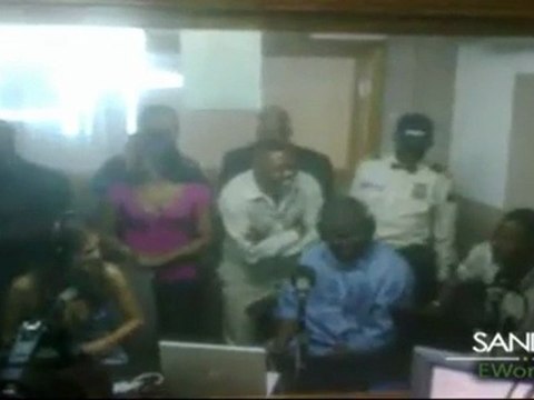 Sandra Echeverria en Haiti entrevista en National radio station